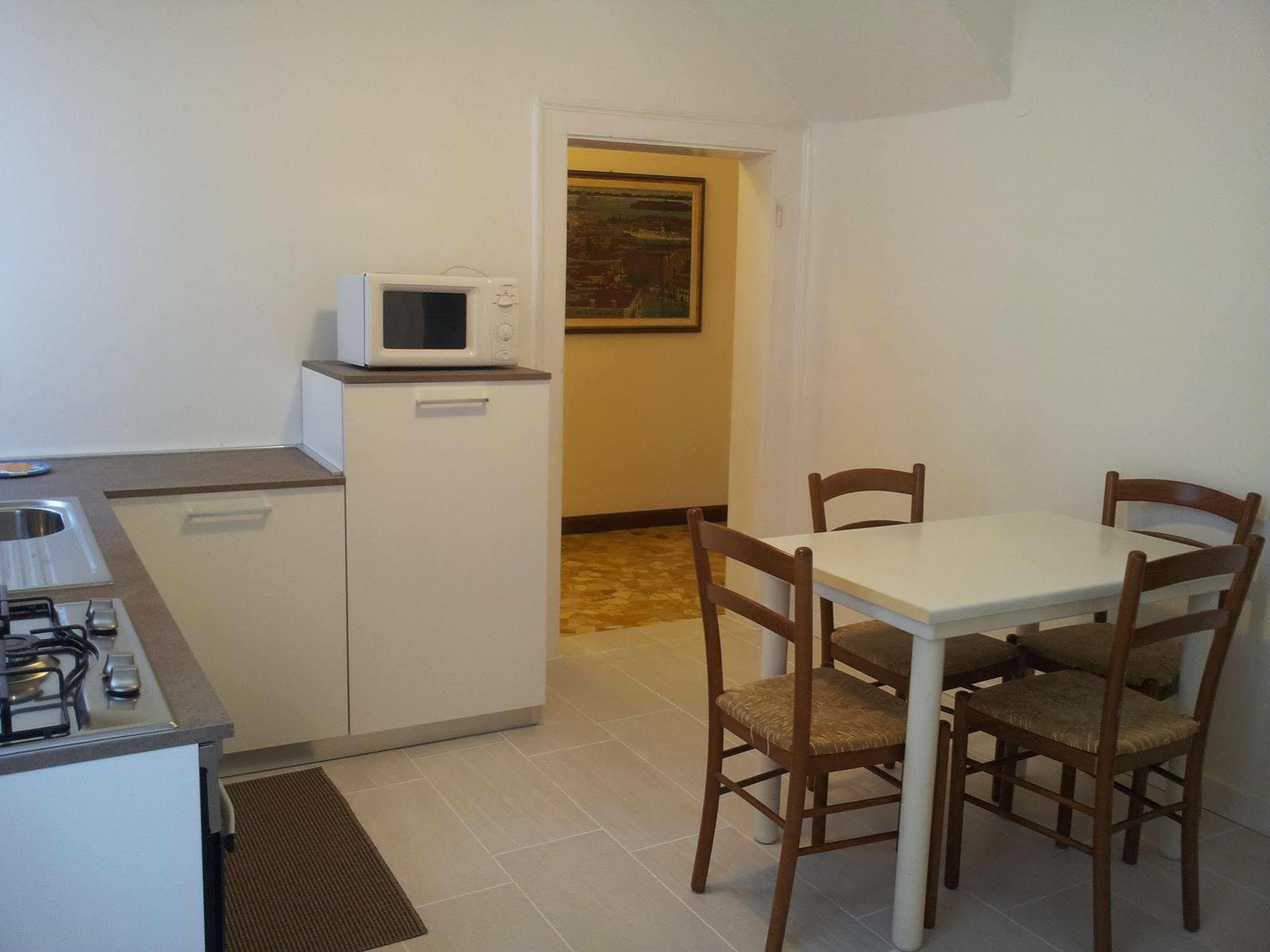 Ca' Derai Apartment เวนิส ภายนอก รูปภาพ
